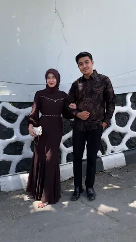 Vania dress mahogany couple batik 🤎