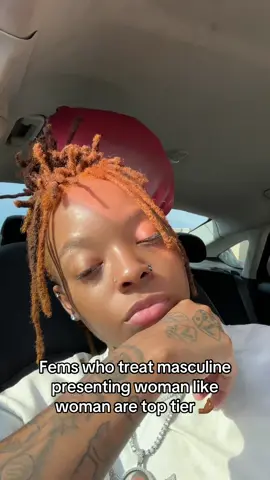 Thats how yk who like women fr .. #wlw #foryouu #fypシ #lgbtq #lgbt🌈 