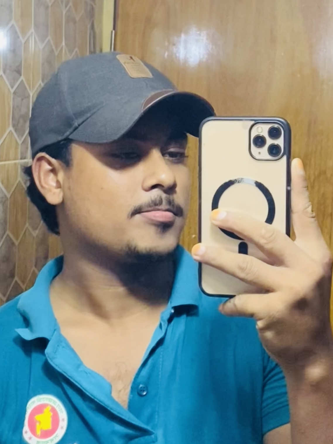 ঘরে বাপ ভাই থাকতে -আরেক বাপের পাশে দাঁড়াইয়া ক্যাপশন লিখে প্রিয় অভিভাব ছাপড়ি কোনহেনকার ☠️🤝 #fyp #foryou #viralvideo #foryoupage #viral #foryoupage❤️❤️ #flypシ #psg 