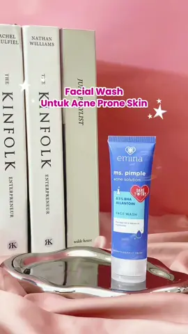 Sabun cuci muka yang aman untuk kulit berjerawat dari seriesnya Emina Ms. Pimple nih bestie😍💗 #eminauteentic  #emina  #eminaindonesia  #facialwash 