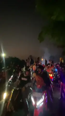 persaudaraan diatas segala galanya#pshw #arusbawah03 #fyp #setiahatiwinongo #pshwsitubondo #pshwpusatmadiun #Ripkeadilan🎗 #pshwbondowoso #stk 