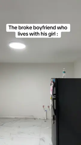 Bro needa get shit own shit together #explorepage #foryoupage #comedy 