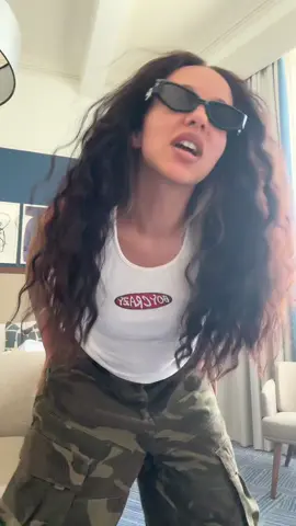 Wrote this in 20 mins as this had to be a quick turnaround and best believe I wasn’t missing out on being part of this banger - managed to get in my fave shot, my bio if I was on grindr lol and an all male inclusive energy cos in this house we stan all shapes and sizes teehe ✨💖