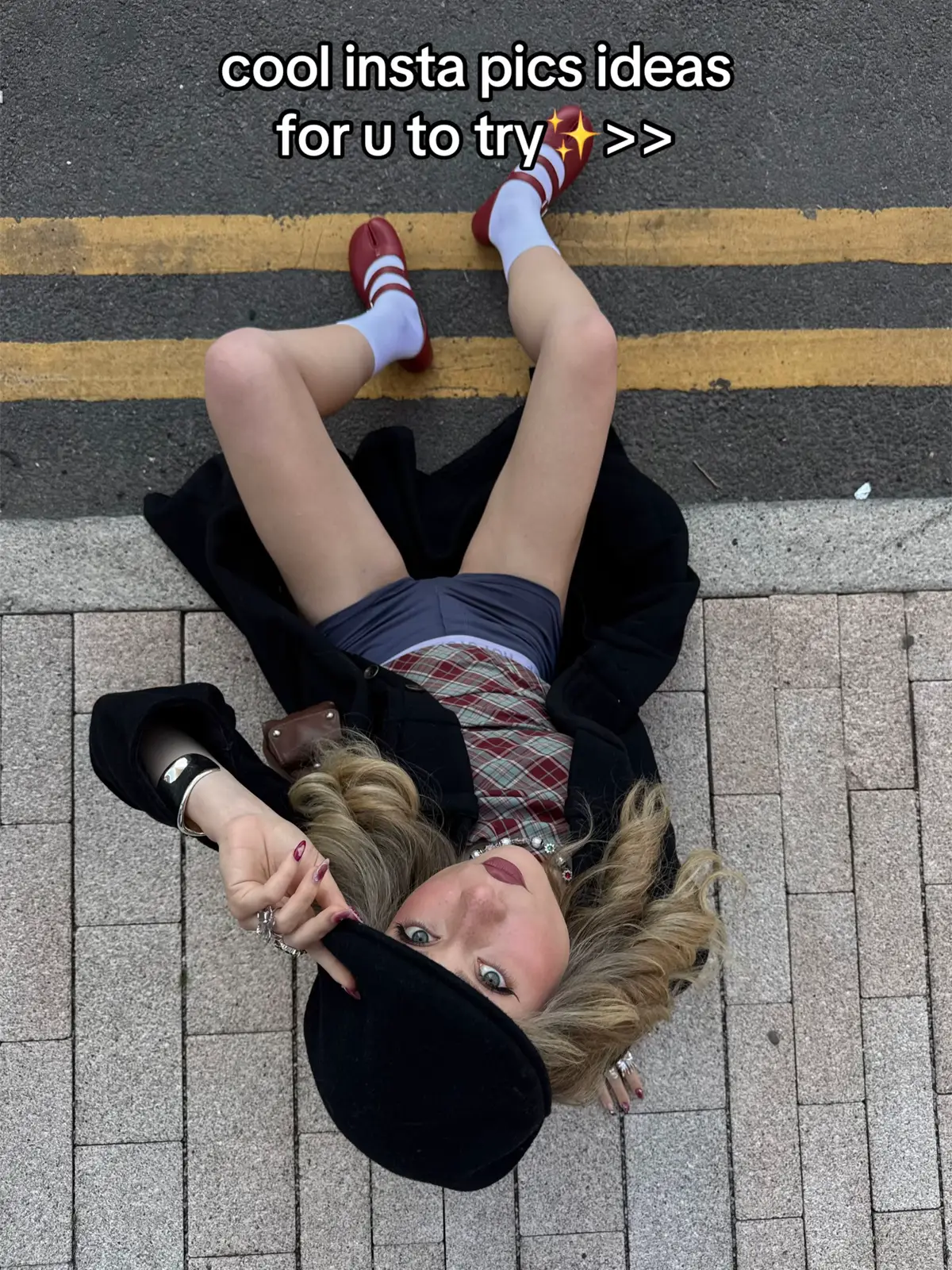 insta: maria_cardan #fashiontiktokforyou #fyp #postideas #poseideas #styleinspo #outfitinspo #streetwear 