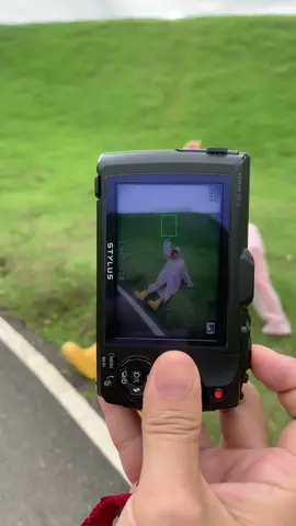 On a day without rain 🍊 🧡 @พาวกินจุ้ง  📸 Olympus tough stylus TG-3 #piggyfilm #piggyfilmdigital #olympus #olympustoughtg3 #กล้อง #กล้องคอมแพค #กล้องดิจิตอล #กล้องดิจิตอลเก่า #กล้องดิจิตอลมือสอง #กล้องดิจิตอลคอมแพค #กล้องดิจิตอล90 #กล้องดิจิตอลวินเทจ #digicam 