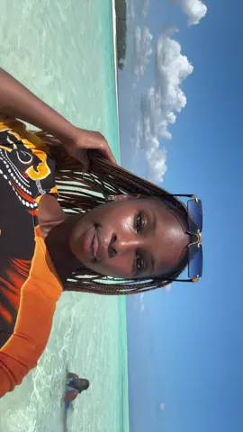 🌊🤍 #fyppppppppppppppppppppppp #viralvideos #zanzibar🇹🇿 #travel #olivenyama 