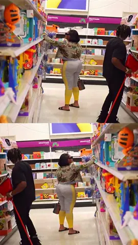 STICKING BROOMS UP PEOPLES CHEEKS🍑! Part 1 #kingkevin #1bankkevin #pranks 