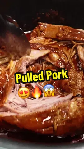 Pulled Pork BBQ 😍🔥 -Filete de Cerdo al Vacío de @Casa Ibérica Panamá  -manteca de cerdo  -Sal -Pimienta -Ajo en polvo -Sazonador  -Salsa BBQ  *Cocinar a presión 35 min y deshilachar  -mayonesa + bacon tostado (licuar)  -Pan casero bolita (receta anterior a esta)  -Chutney de mango “escribe la palabra “MANGO” en los comentarios y subo la receta 😎🙌 #food #Foodie #foodstagram
