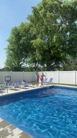 Our amazing pool tricks #fyp #viralvideo #pool #relatable #abcxyz #foryou #trending #tanning 