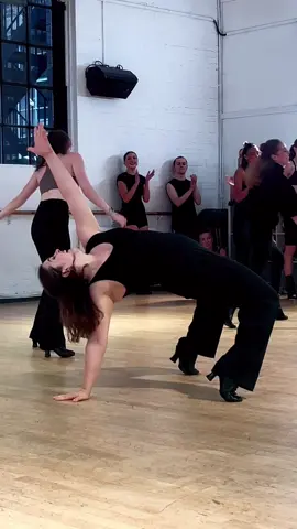 Pulling this out of the vault because I’m missing my big sister Laura! Doing Hot Honey Rag from a few months back! 🧠: @__laurahills  🎵: Hot Honey Rag - Chicago  👠: @LaDuca Shoes  📍: @Pineapple Dance  #Dance #dancer #pineappledancestudios #musicaltheater #westend #jazz #fosse                  