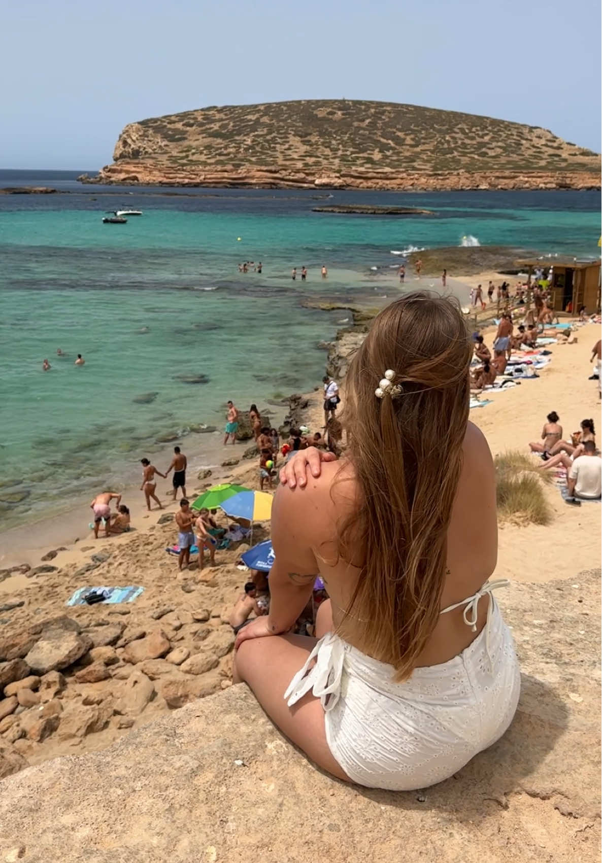 🍒 #ibiza #calacomte #calacomteibiza #fy 