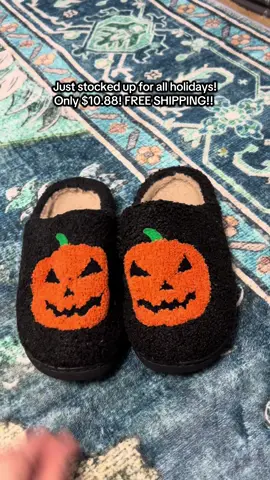 Grab your holiday slippers now while they are free shipping!! Such a good deal!! I have pumpkins and Christmas trees 😍. #slippers #pumpkinseason #falldealsforyou #fallfashion #falliscoming #dealsfordays #pumpkinslippers #dealsforyourdays #holidayslippers #slipper 