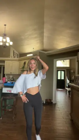 Little dance? #fy #fyp #viral #fypシ゚viral 