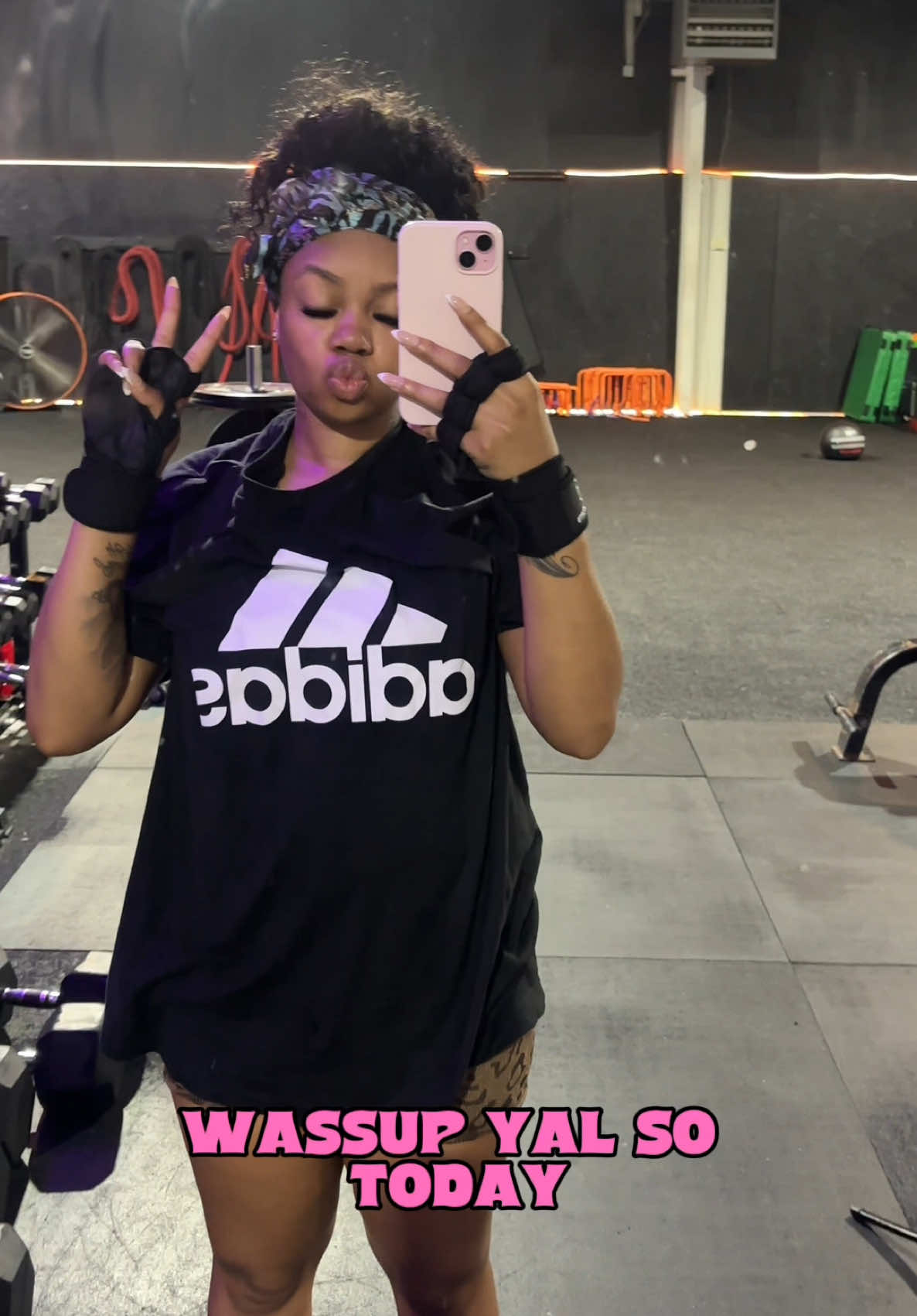 Gym before i clock into my 9-5?? Let’s do it🫡  If you’re in the Dallas area looking for a personal trainer lock in with my boy @BIZZY 🫶🏼 #fyp #contentcreator #GymTok #workoutroutine #workoutmotivation #gymgirly 