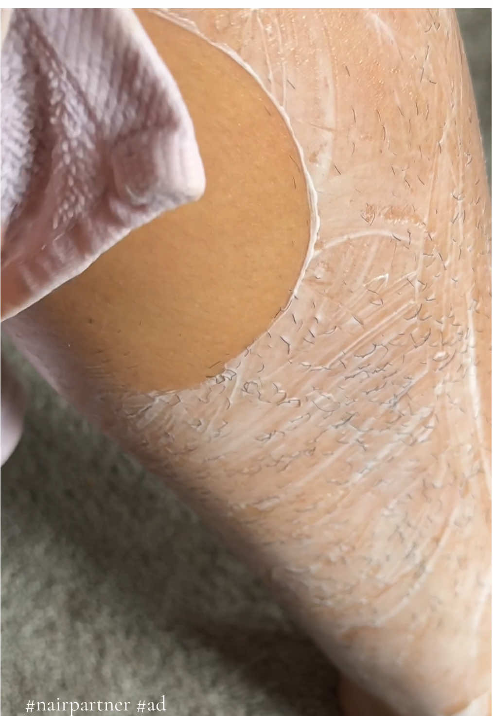With a busy season on the horizon, there’s no better time to make your hair removal process simple and quick. Pick up Nair Body Creams for easy at-home touch ups this back to school season👏🏼