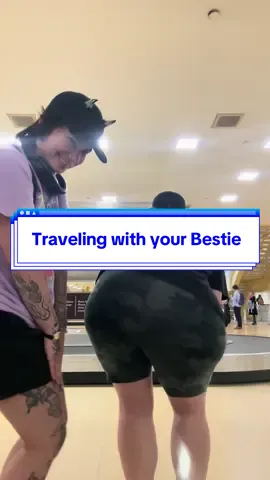 When you travel with your bestie @kellie 
