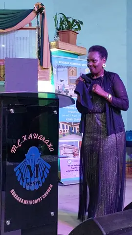 Aaaaaiiiibbooooo.... !!! Kuna raha ndani ya Yesu  #WorshipMomentsWithDrSarahK 