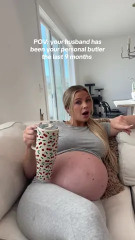 As he should, I’m growing his big chunky baby😌  #pregnant #pregnancy #momtok 