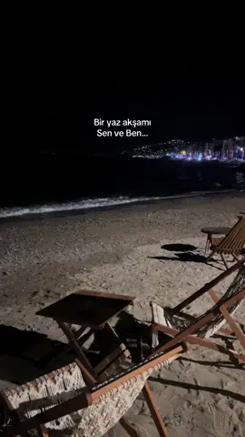 #geceyebirsözbırak #yazgeceleri #tatil #aşk #overthink #ay #deniz #sahil #mood #fyp #keşfet #keşfetbeniöneçıkart #yavuzbeach #esenköy #yalova