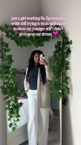 just a girl clocking in & still chasing her content dreams 💼📲 #dailyvlog #beautycreator #lifestylecontent  #softgirlera #blackgirlscreate #contentgirlies  #tiktokblackgirl #softlifetiktok #creatorcommunity #contentcreatorjourney #fypシ #aestheticvlog 