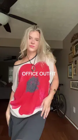 fav office fit & song on replay!!! #officeoutfit #OOTD #daisies #thrifted #fashion. 