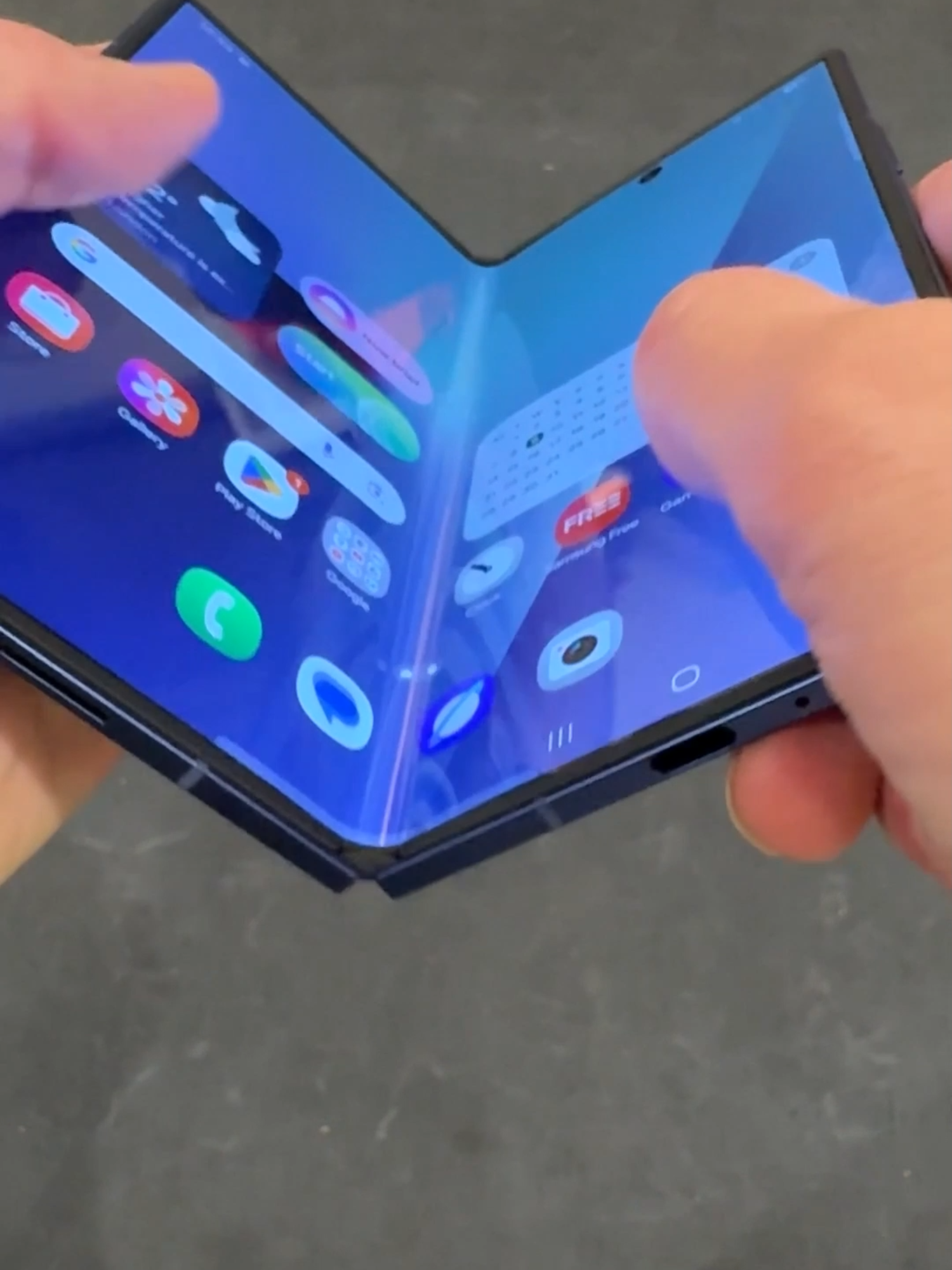 Samsung’s Galaxy Z Fold 7 is its most advanced foldable yet—thinner, lighter, and now featuring a stunning 8-inch main display with a nearly invisible crease. With a new Armor Flex hinge, flagship-level cameras, and up to 1TB of storage, this $2,000 foldable feels like the premium upgrade we've been waiting for. #samsung #galaxyzfold7 #smartphone