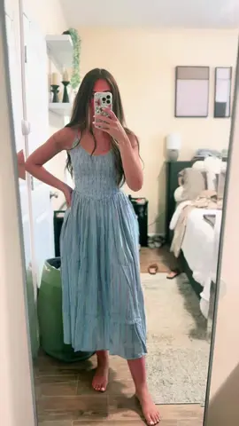 Aerie knew what they were doing w this dress..💙☁️  #aerie #aeriereal #aeriestyle #feelgoodlookgood #outfitinspo #fashion #styleinspo #summeroutfit @aerie 