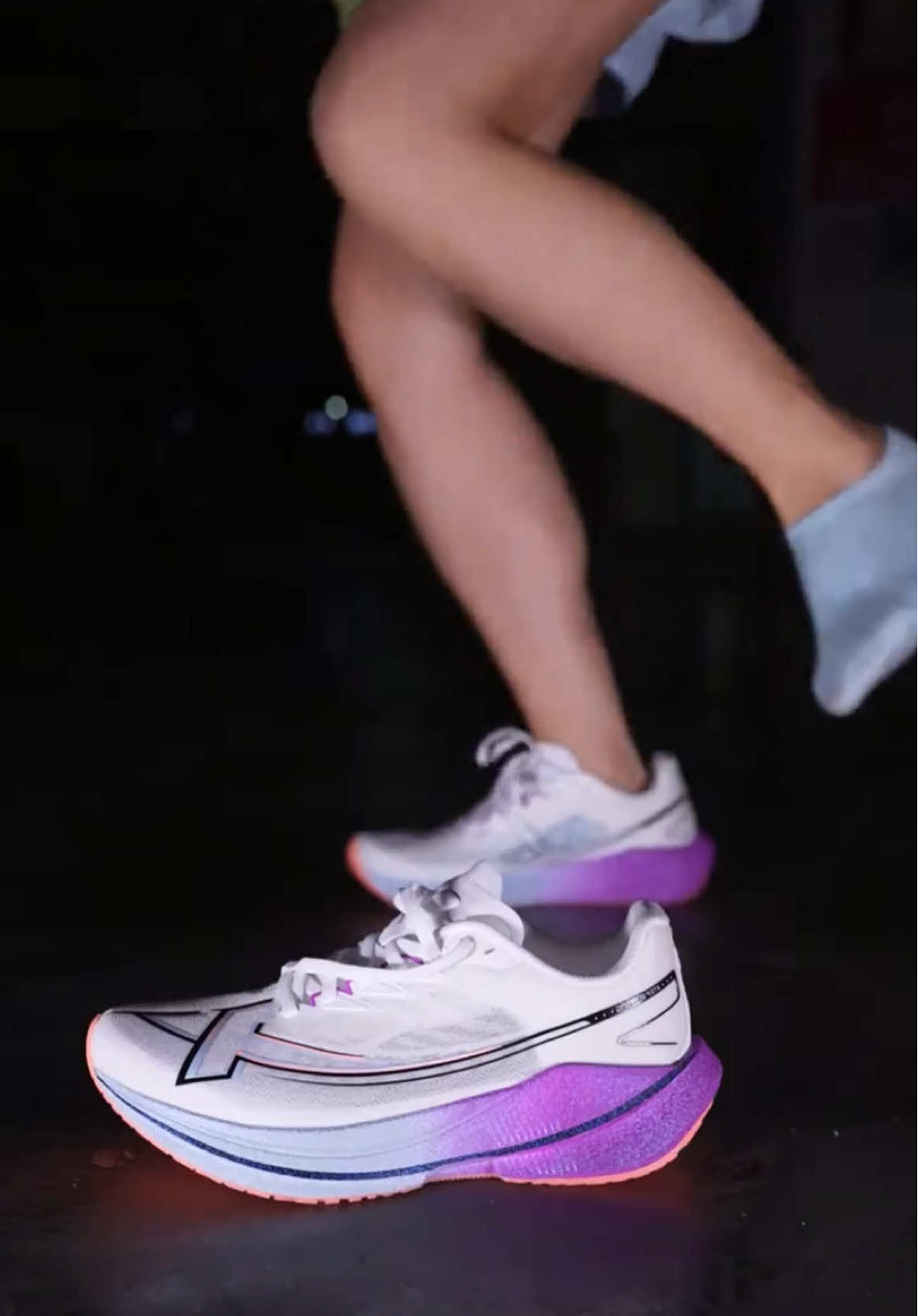 Ace-XTEP Shyft 1.0 Kasut Stable for fire on mode!!! #xperiencedifferent #makeltdifferent #xtep #interval #race #training 