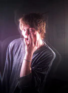 продвигайте / poster boy #дипинс #deepins #deepins02 #твич #k30naaa #song #posterboy #fyp #recommendations #edit #эдит #песня #трек #дипинс02 #twitch #стример #streamer #интро #intro @deepins 