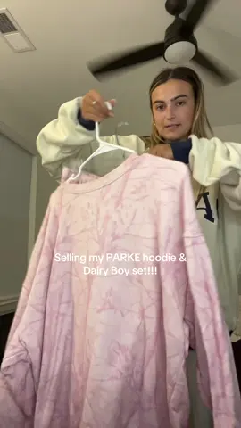 Selling this brown PARKE hoodie & dairy boy camo set!! DM me on here or insta to claim can be shipping out tomorrow morning!!! 🤍 #parke #sellingparke #parkehoodie #dairyboycamo #dairybotpinkcamo 