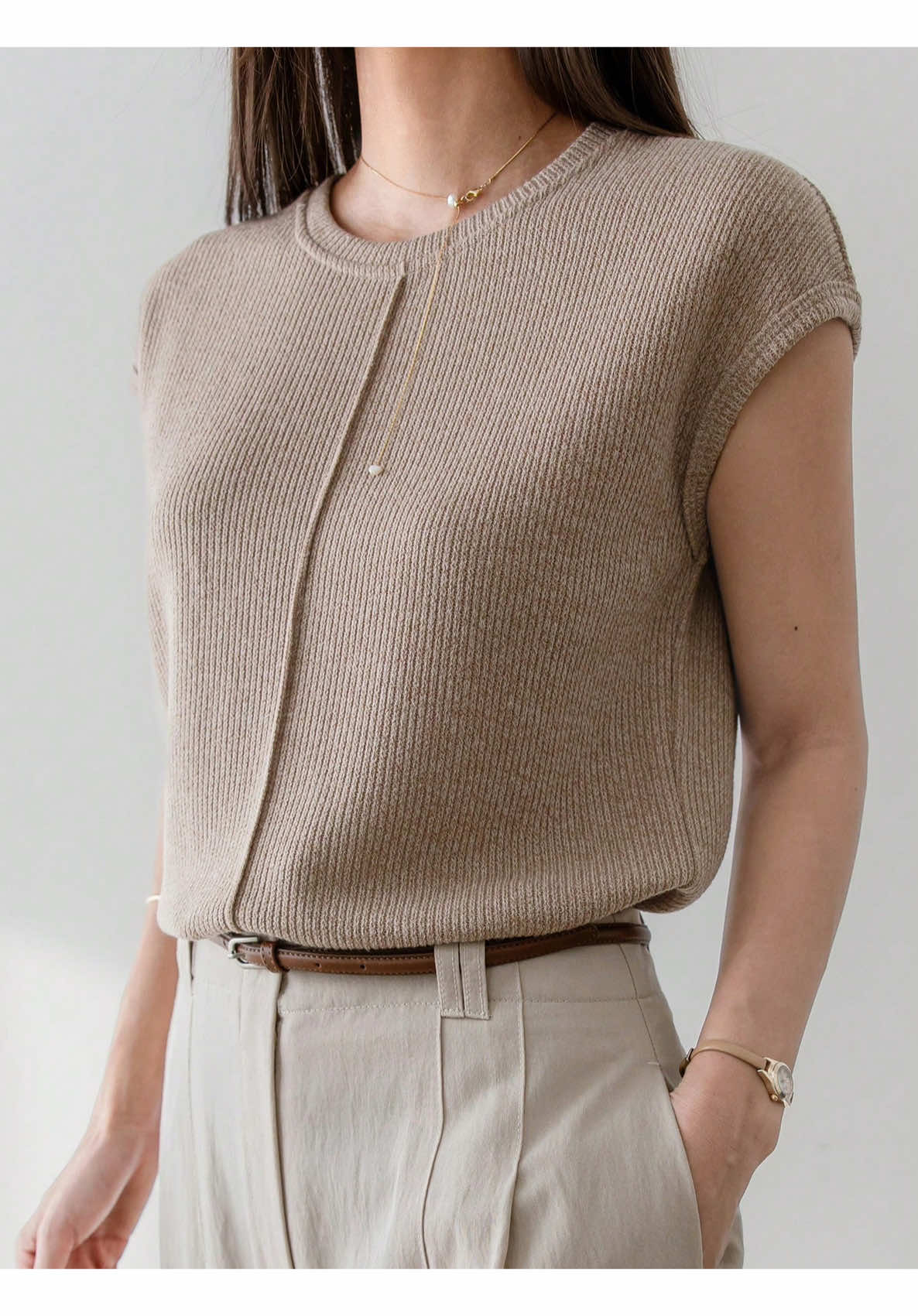 Minimalist everyday look in soft tones. shop this look via the link in my bio or search  ZLZX4 on shein 🤍#top #minimalist #everydaylook #shein #soft #tones