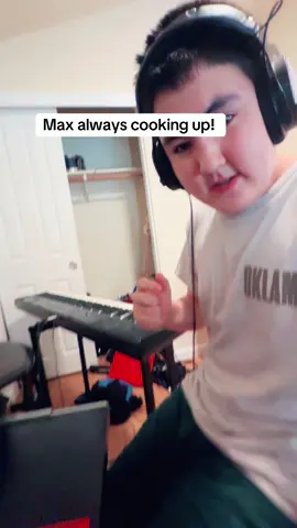 #music #beats #mpc #akai #hiphop #inspire #drums #autism #maxddrummer #fyp 