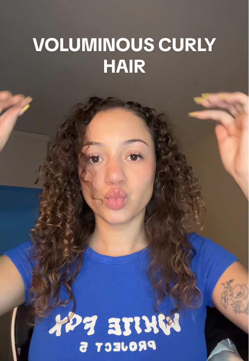 getting volume in curly hair with k18 🤍 #curlyhair #curlyhairroutine #volumehair #volume #hairvolume #k18 #k18results @K18 Hair 