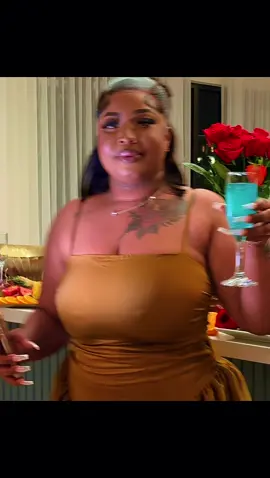 @Arshita Joasil🥰🥳🔥 classic moment 🤭❤️‍🔥#manjelakay #chefkado509 #brunch #indianapolis #CapCut #festivalindianapolis 