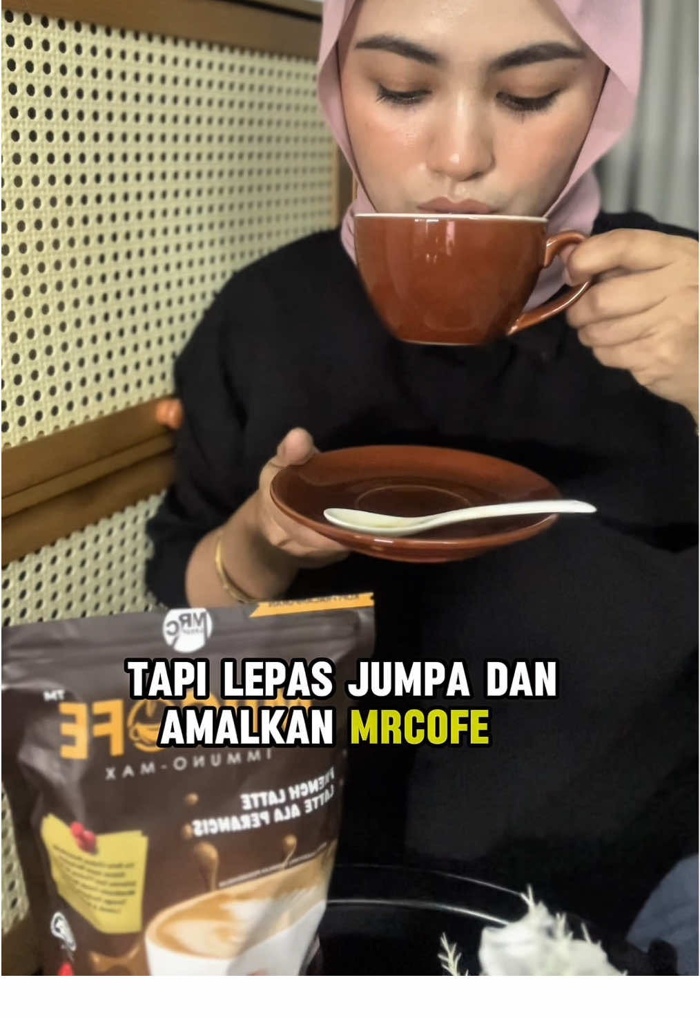 Jangan tunggu badan makin lemah 💀  Cuba MRCOFE hari ni — kopi yang bantu boost imun, metabolism & usus sihat dalam 1 cawan! ☕ Klik beg kuning sekarang sebelum stok habis!
