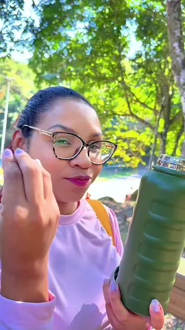 Garrafa Térmica de 1 litro, Inox  com isolamento a vácuo, ideal para quem busca praticidade, estilo e eficiência no dia a dia.🥰🛍️ #tiktokshopchegou 