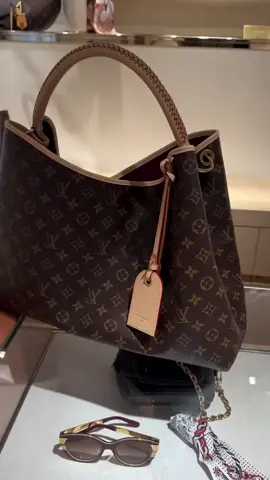 #ladybag#handbag#purse#totebag#fashionbag#designerbag#fpyシ#newstyles  