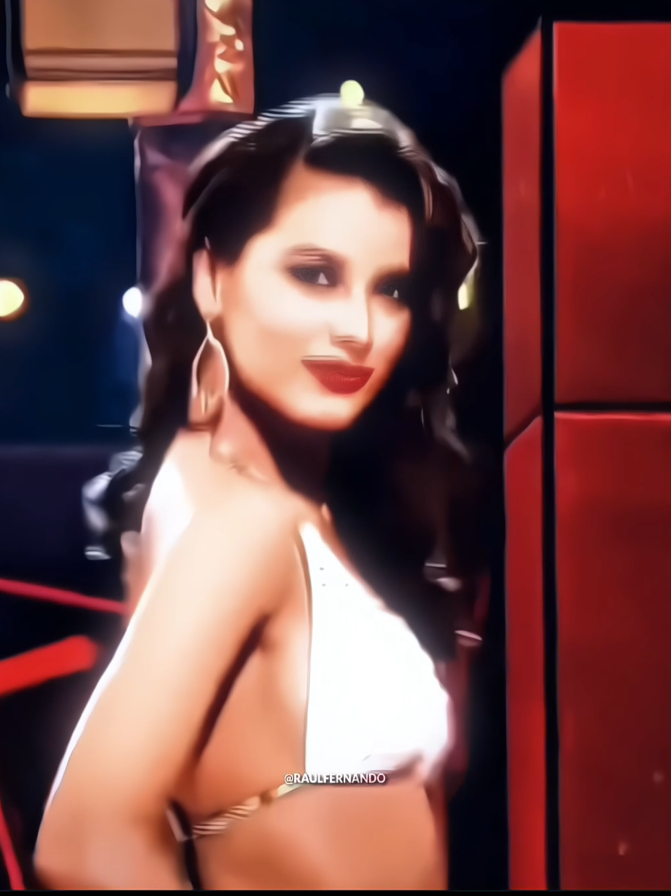 Las primeras BTB en la historia de Venezuela 2008 y 2009 lograron puntos de ranking en el desfile de traje de baño Dayana Mendoza con puntaje de 9.327 (2) y Estefanía Fernández con puntaje de 8.760 (4)🔥 #missuniverse #venezuela🇻🇪 #missvenezuela #raulfernando_venezuelonas 