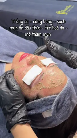 Dòng peel không bong trắng da mờ thâm , căng bóng da , trẻ hoá da siu thích luôn ý . Không đau không rát không bong tríc và không kiêng khem #spa #spabacninh #spaduocmypham #duocmypham #DaotaoSpachuyennghiep #daotaohocvien #spauytin #spadmp #peelda #peelnach #peel #chemicalpeel 