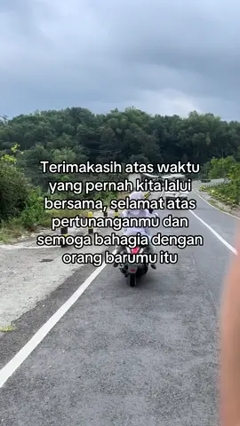 @cewek madura💋 #kholis_fgs #perpisahan #sakit #madura #kejam 