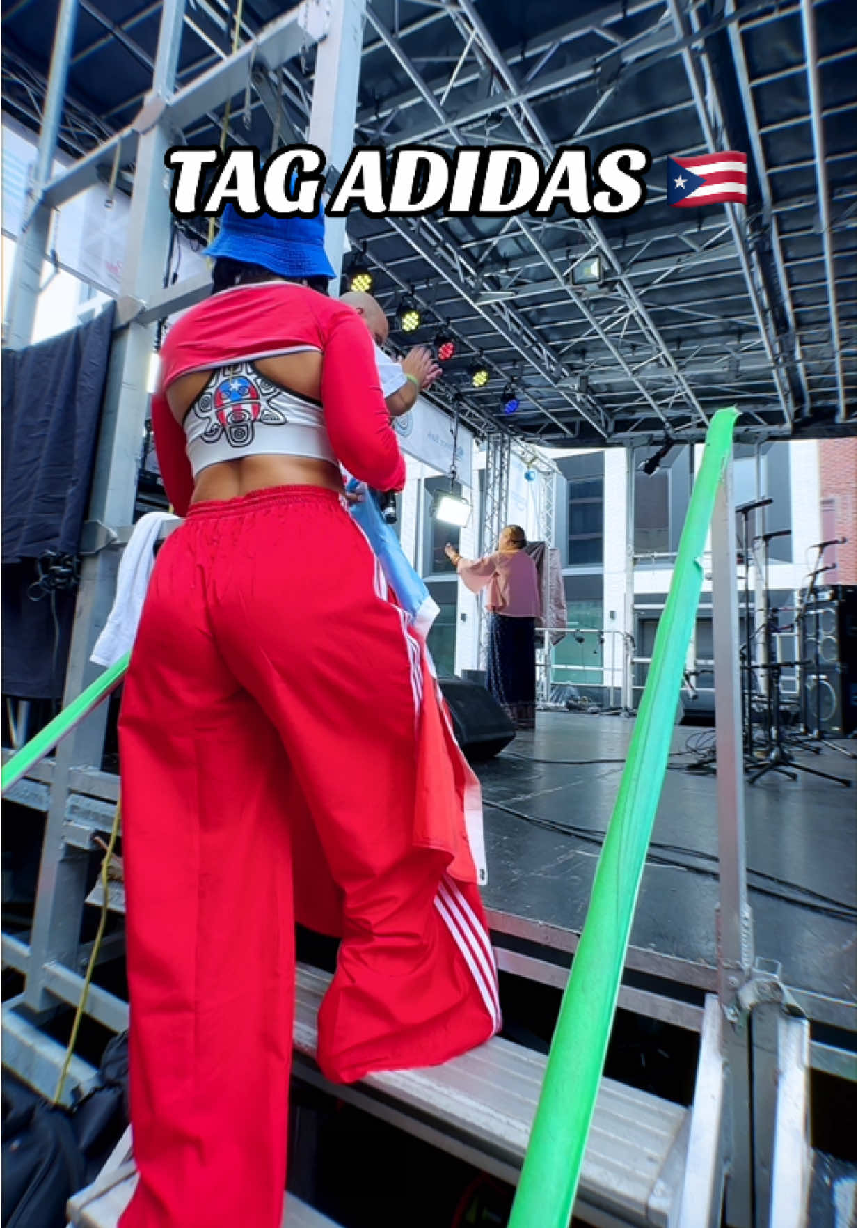 🇵🇷 TAG @adidas for me! IM TRYIN TO GET A JOB WITH @Bad Bunny #venomvoice 