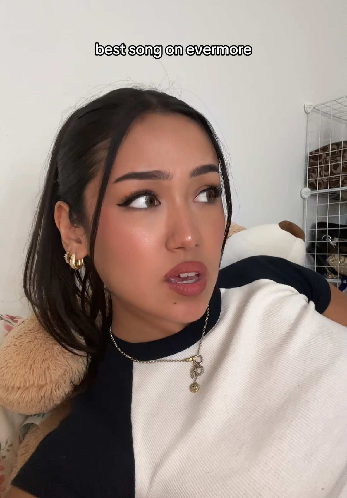 breaking my silence #girls #swifttok #evermore 