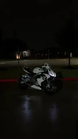 Peace. #biketok #aprilia #biker #viral 