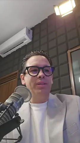 Hoy salgo en la TV!!!! gracias  @Yordi Rosado 