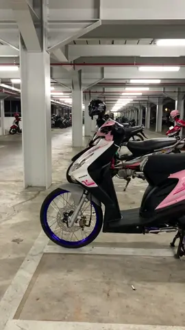 ANJAYYY🌸😍🥰💖#ktrlkaskus #สไตล์ไทย #penggunaring17id🇮🇩 #thailand🇹🇭 #beatkarbumodifikasi #matic17indonesia #thailandstyle🇹🇭🇮🇩 #indonesiamothaienthuniast🇨🇷 #kvygank #savepuremothai #beatkarbu #kvyenthusiast 