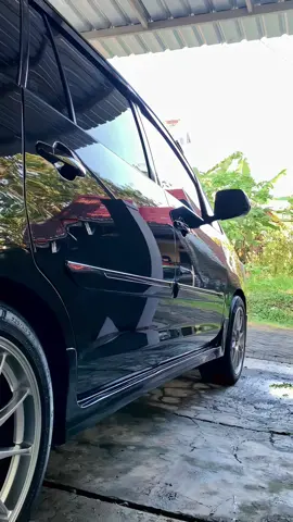 @Aysar.m  Sahdu banget , kopi pahit di pagi hari ngeliat mobil udah bersih kayak gini . #fyp #fypシ #masukberandafyp #innova #kijangmenolakpunah #pengkilapmobil 