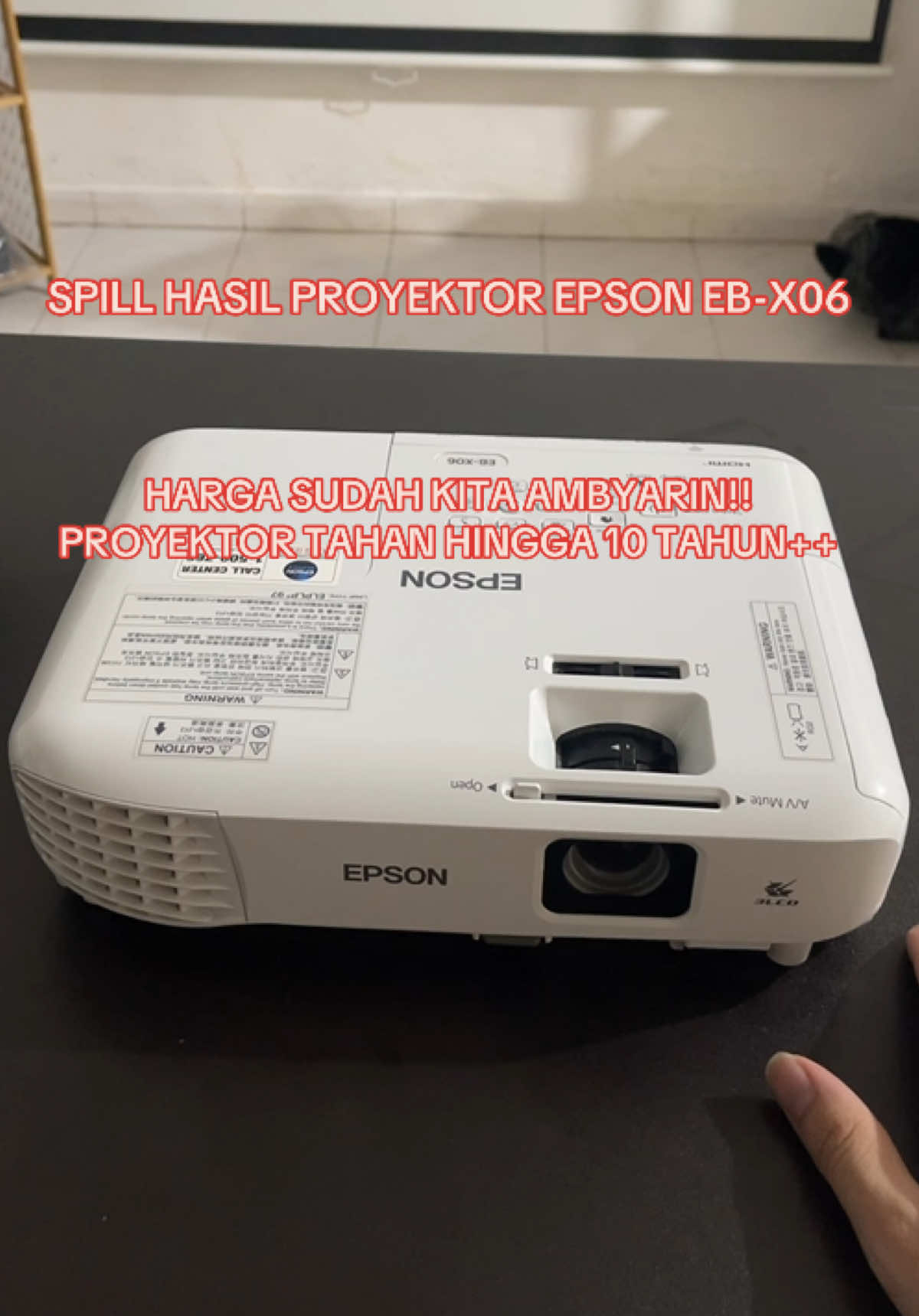 Bagus banget lah please di borong! Harga kita ambyarin guys tinggal 5 unit! bisa check harga pasaran kalau ga percaya! #proyektor #proyektormini #proyektorandroid #proyektormurah #epson #projector #fyp #fyi #benq #infocus 