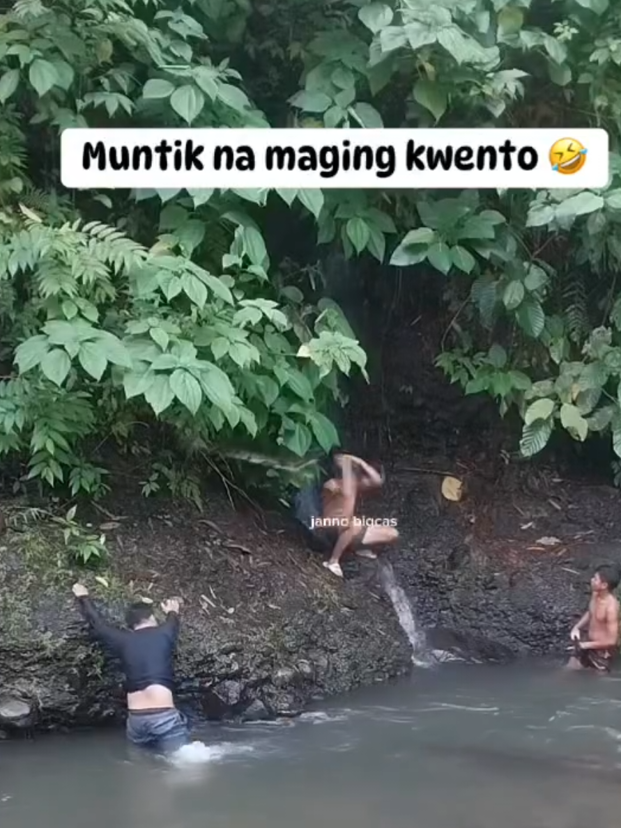 Sawa lang pala tikim lang eh 😂#foryou #viral #fyp ##sawa  #ahas #trending 