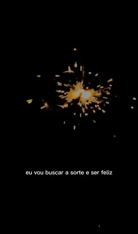 Tudo que eu quiser, o cara lá de cima vai me dar… #23anos  #luadecristal #aniversario #happybirthday #newyear 