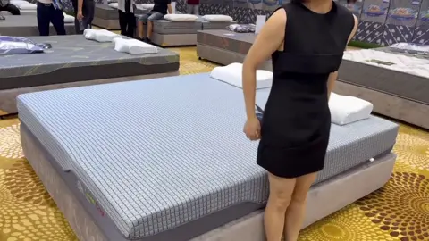 Trải nghiệm đệm Kim Cương Lucid Green Tea Cool với bề mặt massage cùng lớp áo đệm mát lạnh #demcaosunon #nemkimcuong #nemcaosunon #nemfoam 